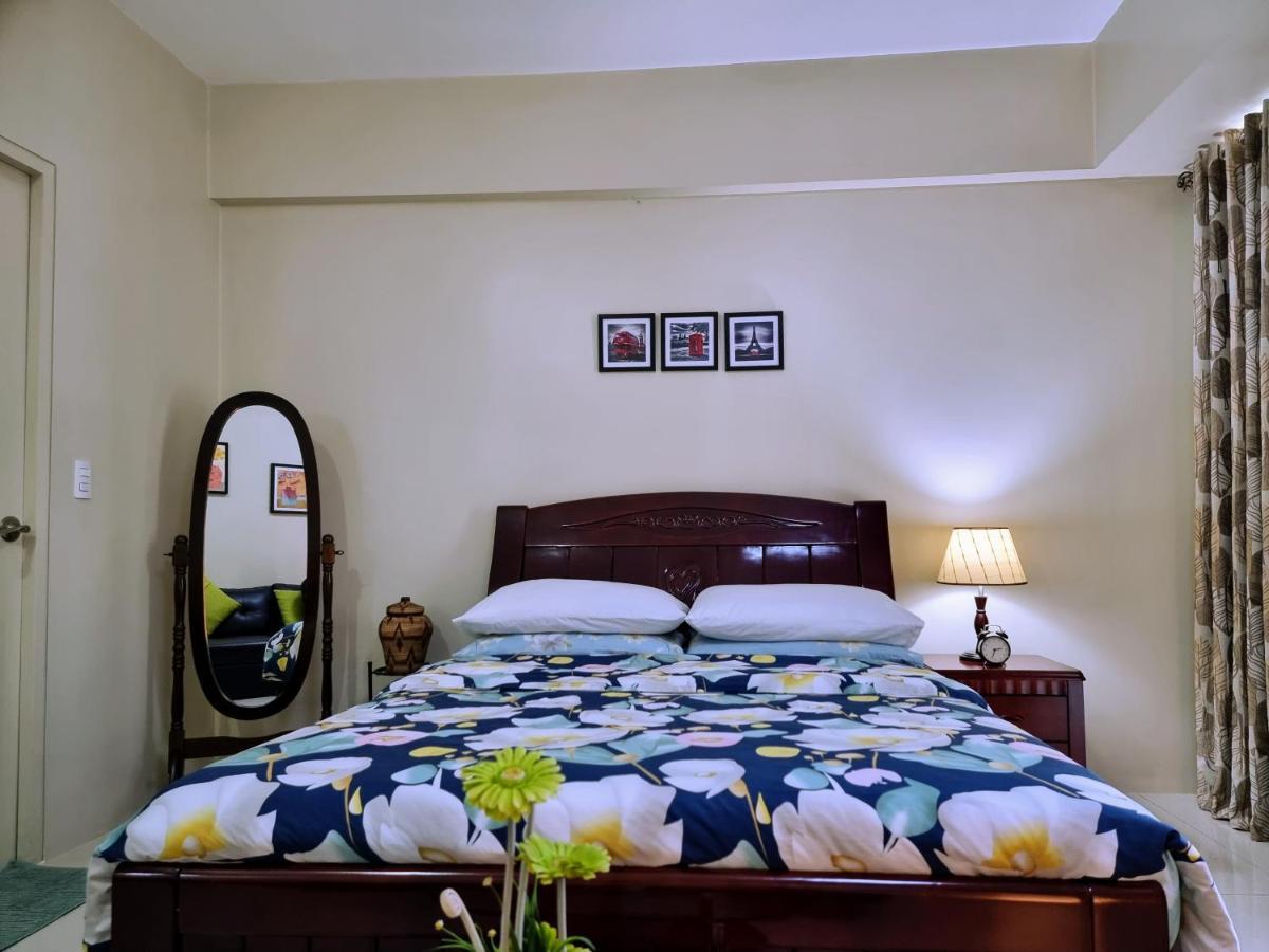 One Palm Tree Villas Condo Across Naia Terminal 3 مانيلا المظهر الخارجي الصورة